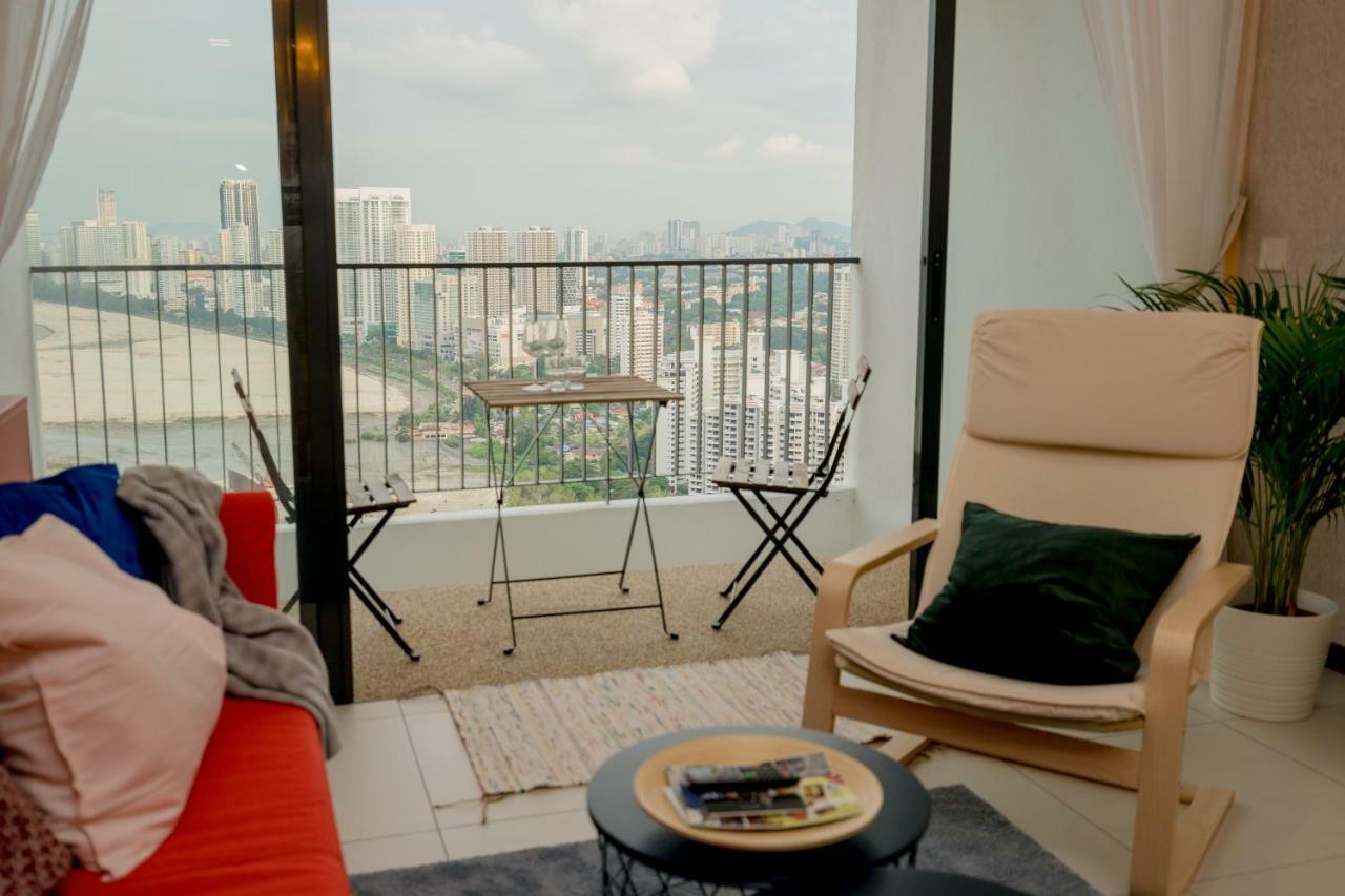 The Landmark Condo, By Sanguine George Town  Kültér fotó