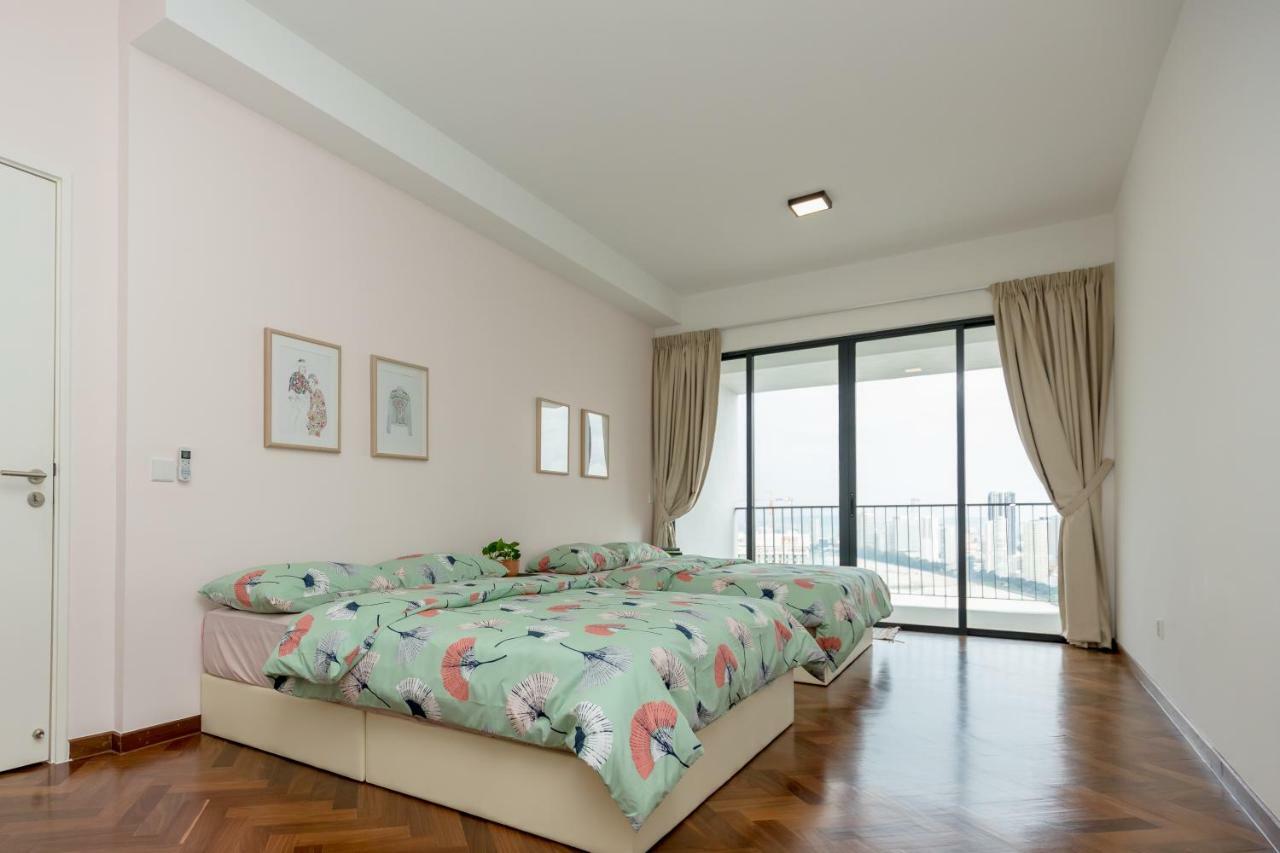 The Landmark Condo, By Sanguine George Town  Kültér fotó